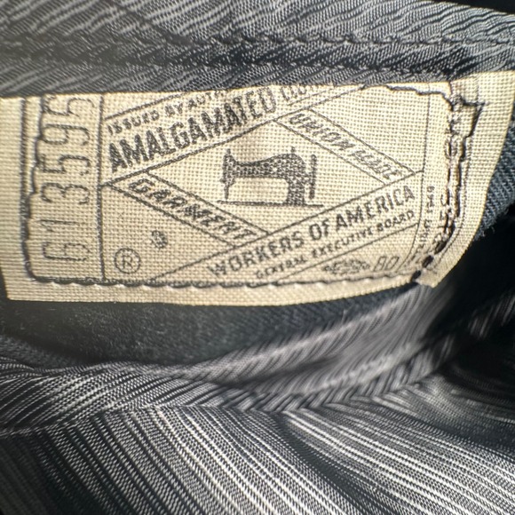 Vintage Hart Schaffner Marx 42R Suit Viracle Pinstripe Wool Gray 2-Piece USA - Picture 4 of 16